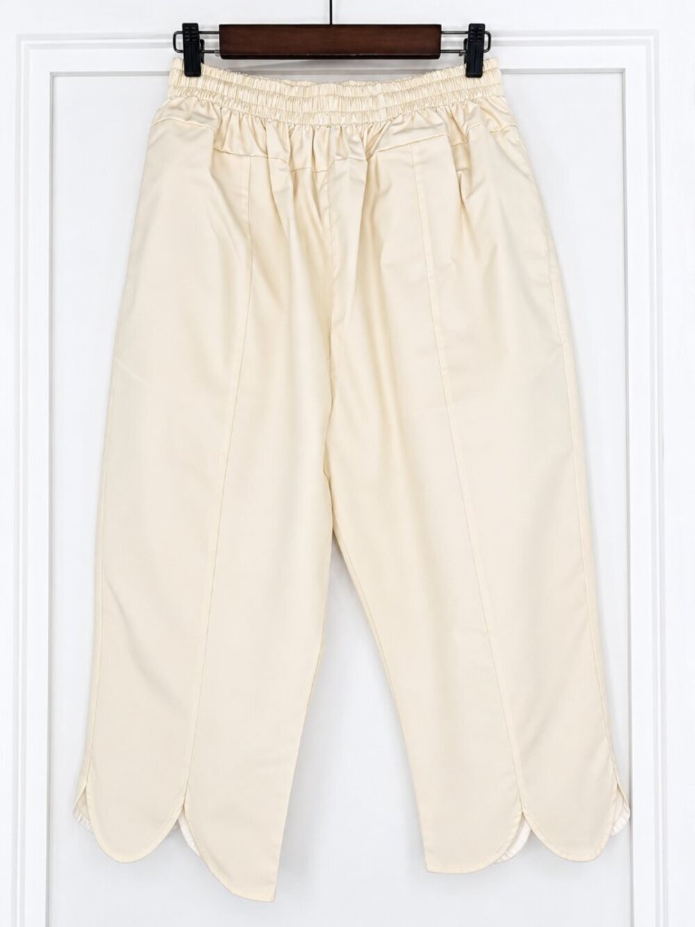 Once Upon A Time Cream Balloon Leg Pull-On Pants | Elastic Waist | Avant-Garde - Picture 2 of 10